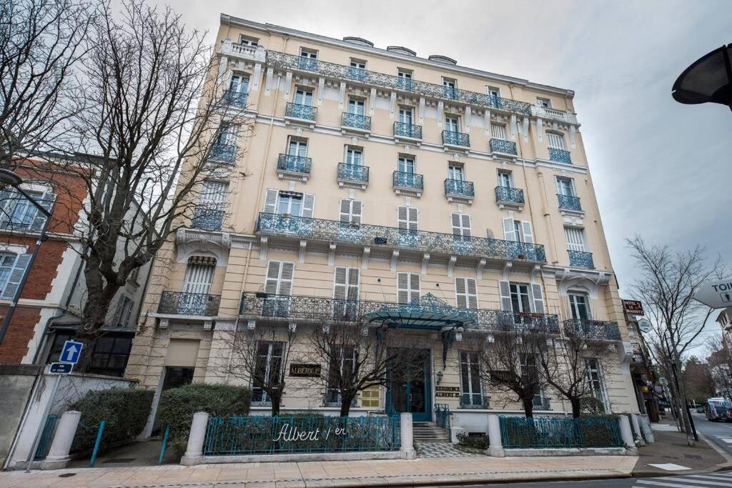 Le Sequoia Appart' Pour 4 Au Coeur De Ville 비시 외부 사진