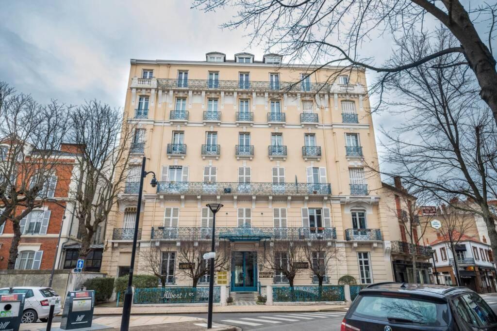 Le Sequoia Appart' Pour 4 Au Coeur De Ville 비시 외부 사진